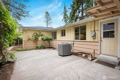 902 N 149th Street, Shoreline, WA 98133 - Photo 13