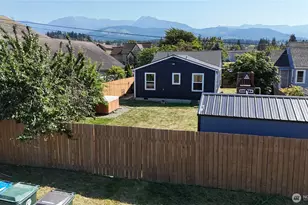 807 Georgiana St, Port Angeles, WA 98362 - Photo 3