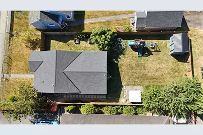 807 Georgiana St, Port Angeles, WA 98362 - Photo 7