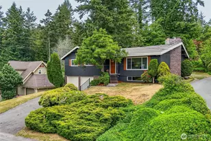 3828 Harbel Dr NE, Bremerton, WA 98310 - Photo 1