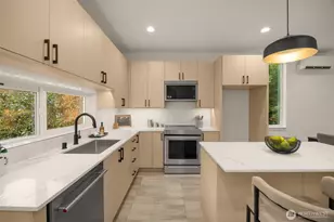 823 A 17th Ave, Seattle, WA 98144 - Photo 5