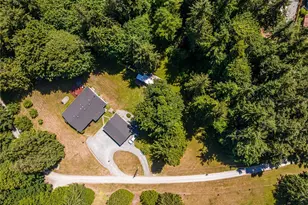 2427 Leroy Pl, Camano Island, WA 98282 - Photo 3