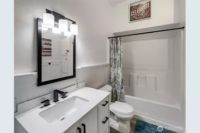 2427 Leroy Place, Camano Island, WA 98282 - Photo 15