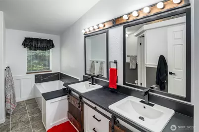 2427 Leroy Place, Camano Island, WA 98282 - Photo 29