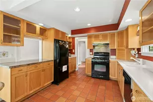 510 13th St, Bellingham, WA 98225 - Photo 11