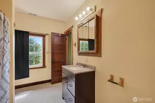 95 W Birnie Slough Rd, Cathlamet, WA 98612 - Photo 25
