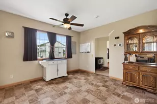 95 W Birnie Slough Rd, Cathlamet, WA 98612 - Photo 11