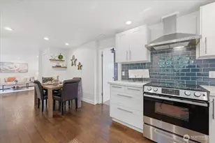 2804 E Howell St, Seattle, WA 98122 - Photo 13