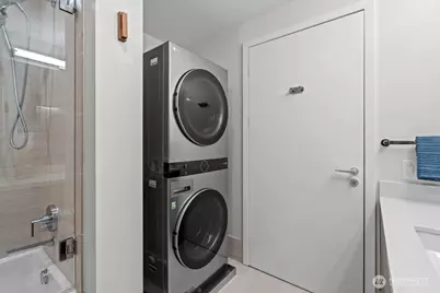 121 Stewart Street #2202, Seattle, WA 98101 - Photo 13