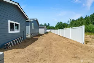 1019 Stanford Dr, Cosmopolis, WA 98537 - Photo 23