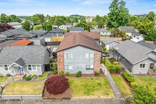 1521 9th Ave, Longview, WA 98632 - Photo 5