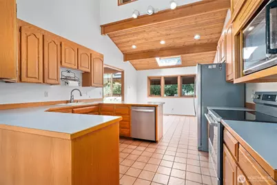 27019 SE 384th Street, Enumclaw, WA 98022 - Photo 11