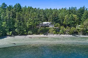 214 Pinedrona Ln, Friday Harbor, WA 98250 - Photo 13