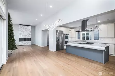 2215 Skyline Way, Anacortes, WA 88221 - Photo 15