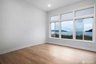 2215 Skyline Way, Anacortes, WA 88221 - Photo 17