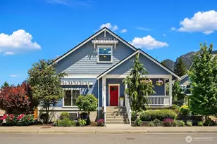 226 E 2nd St, North Bend, WA 98045 - Photo 1