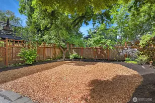 520 NE 82nd St, Seattle, WA 98115 - Photo 35