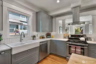 520 NE 82nd St, Seattle, WA 98115 - Photo 9