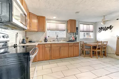 2327 Harrison Avenue, Everett, WA 98201 - Photo 3