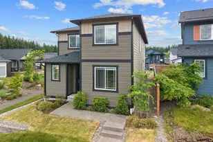 18774 Edmunds Ct E, Bonney Lake, WA 98391 - Photo 3