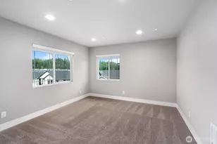 18774 Edmunds Ct E, Bonney Lake, WA 98391 - Photo 29