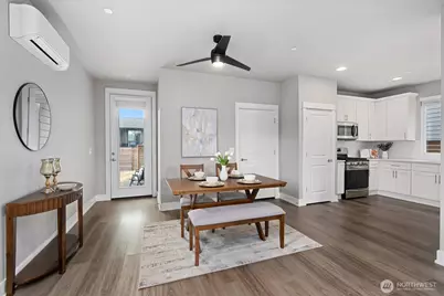 18774 Edmunds Court E, Bonney Lake, WA 98391 - Photo 11