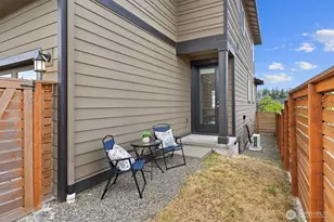 18774 Edmunds Ct E, Bonney Lake, WA 98391 - Photo 33