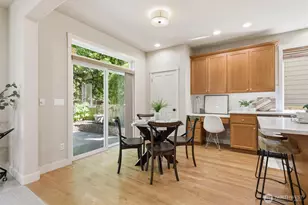 8642 NE 123rd Pl, Kirkland, WA 98034 - Photo 13