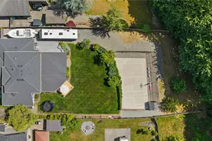 15204 197th St E, Orting, WA 98360 - Photo 5