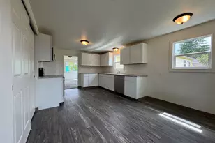 289 28th Ave, Longview, WA 98632 - Photo 5