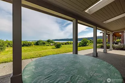 754 Livingston Bay Shore Drive, Camano Island, WA 98282 - Photo 3