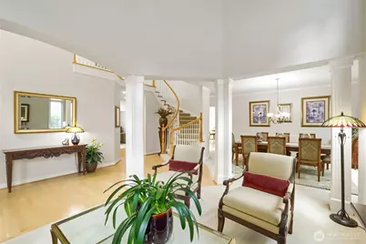 916 275th Place SE, Sammamish, WA 98075 - Photo 5