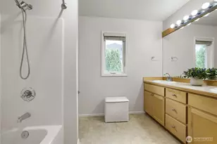 916 275th Pl SE, Sammamish, WA 98075 - Photo 23