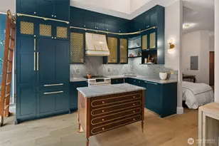 159 Denny Wy, Seattle, WA 98109 - Photo 5
