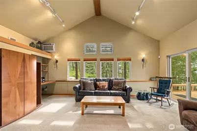 631 Thornton View Road, Cle Elum, WA 98922 - Photo 5