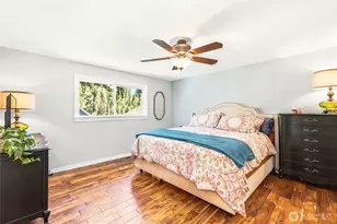 11714 SE 93rd St, Newcastle, WA 98056 - Photo 13