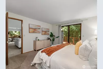 17116 Gravenstein Road, Bothell, WA 98012 - Photo 11