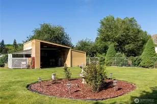 119 N Locust Way, Tonasket, WA 98855 - Photo 5