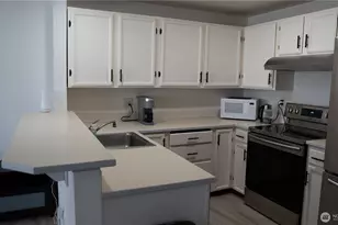 24616 45th Pl S, Kent, WA 98032 - Photo 13