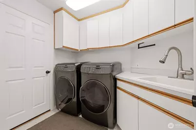 8327 Mason Way NW, Olympia, WA 98502 - Photo 13