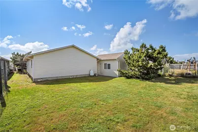 33406 H Place, Ocean Park, WA 98640 - Photo 23
