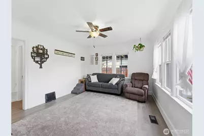 1335 Ninth Street, Wenatchee, WA 98801 - Photo 11