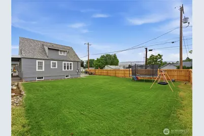 1335 Ninth Street, Wenatchee, WA 98801 - Photo 5