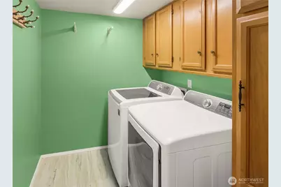5010 Highland Drive SE, Auburn, WA 98092 - Photo 13
