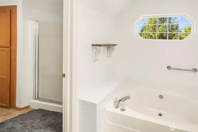 5010 Highland Drive SE, Auburn, WA 98092 - Photo 17