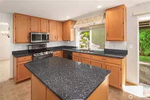 5010 Highland Dr SE, Auburn, WA 98092 - Photo 7