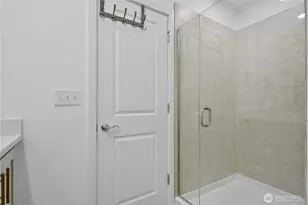 16616 NE 85th St, Redmond, WA 98052 - Photo 21