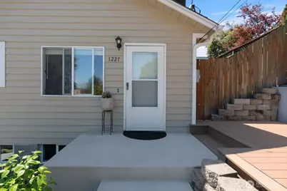 1227 S Henderson Street, Seattle, WA 98108 - Photo 3