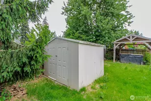 16904 18th Ave E, Spanaway, WA 98387 - Photo 29