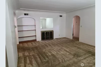 811 Lewis Avenue, Sumner, WA 98390 - Photo 3